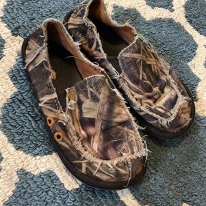 Camo Sanuks